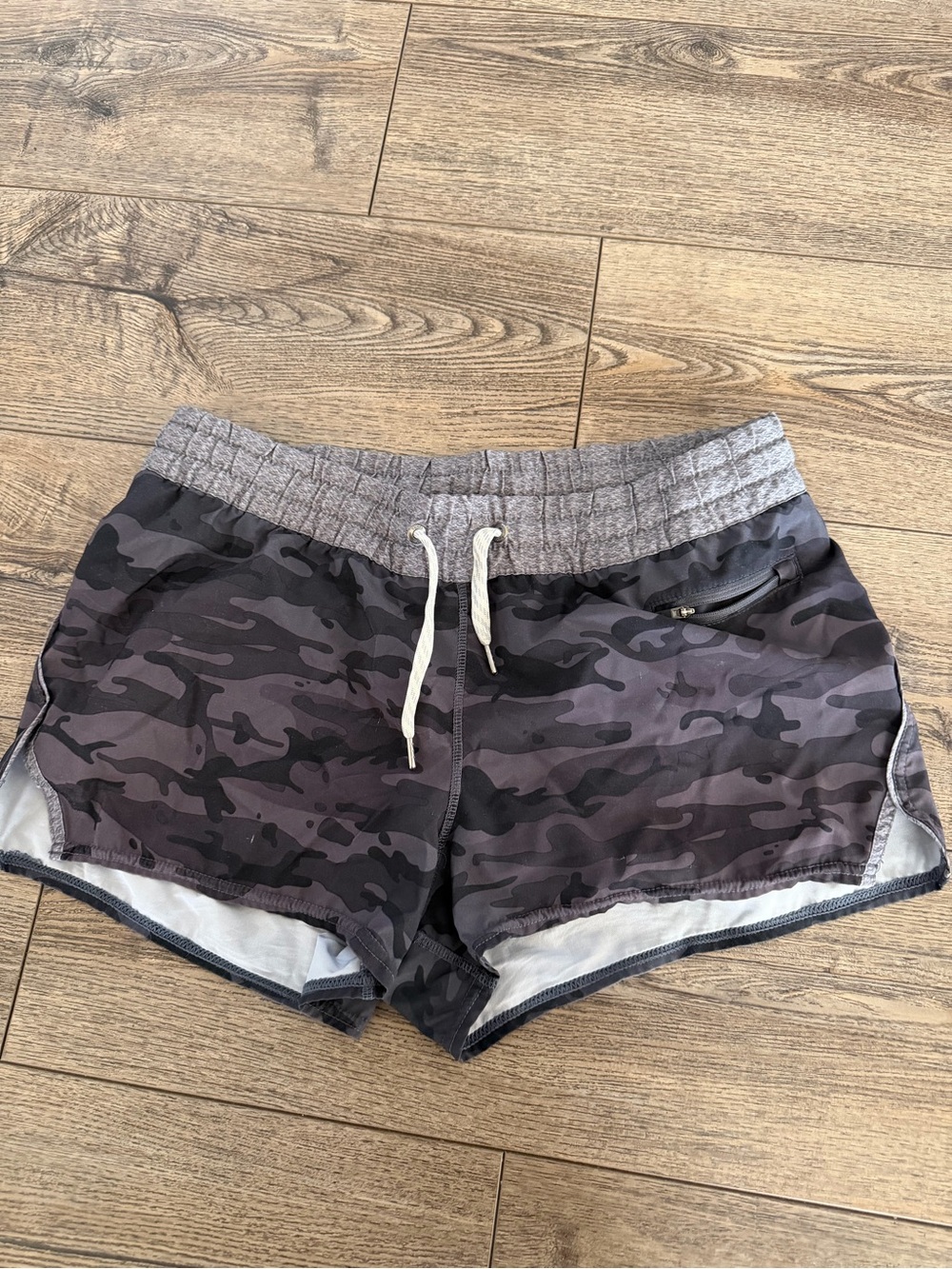 Vuori Clementine Women’s Athletic Camo Running Shorts in Charcoal Gray